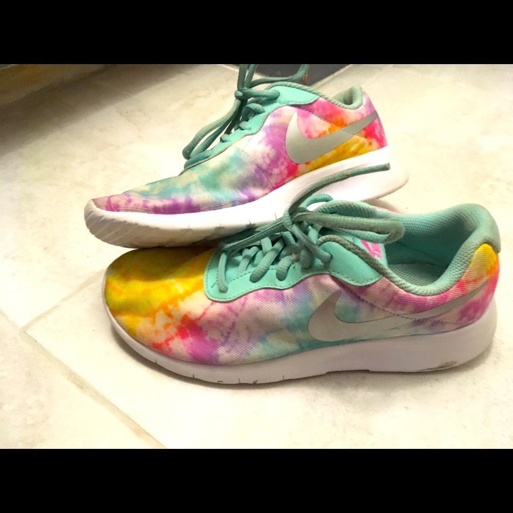 Nike Sneakers Tie Dye Size Youth 5